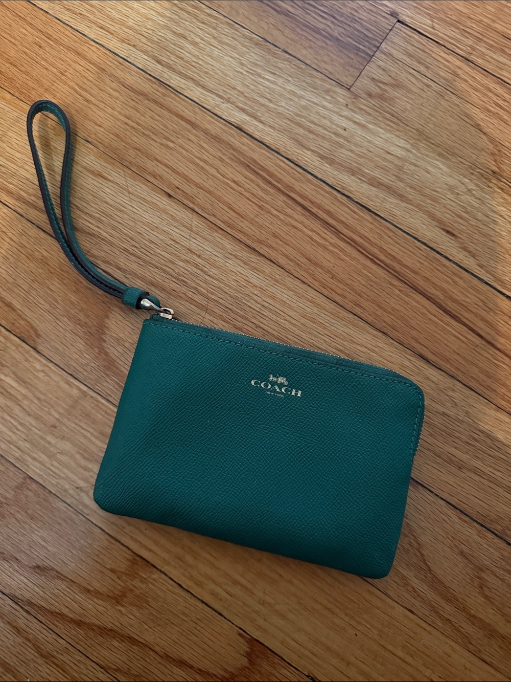 Coach Green Leather Zip Wristlet